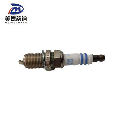 Weichai Auto Parts Nickel Copper Alloy Spark Plug 1000450457 per motore diesel Yutong