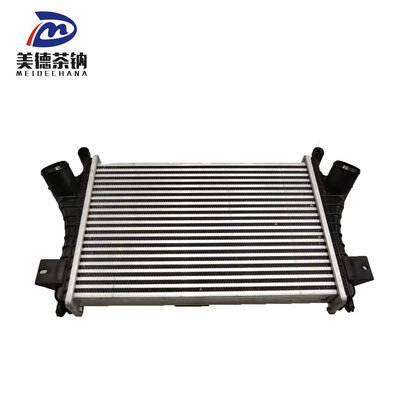 Personalizzare Intercooler per autocarri leggeri con radiatore di raffreddamento idrico per computer L1119003010A0