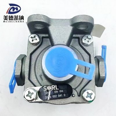 3516-10-00007 Valvola di sgancio rapido del sistema di frenatura del camion argento per camion di lunga durata