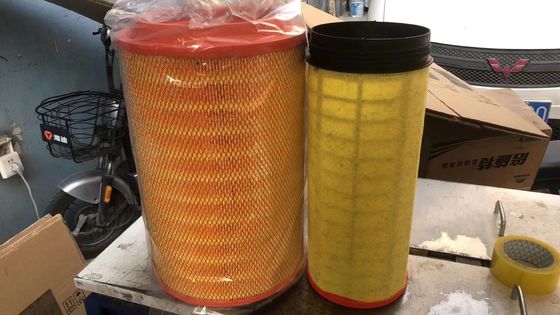 Filtro d'aria di dimensioni standard 3046 Accessori originali per autocarri pesanti per autocarri a compressione