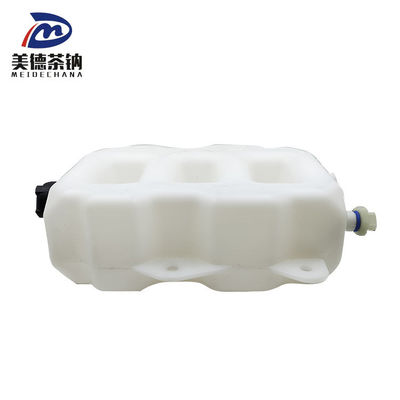 0.81 kg FAW Truck Expansion Tank 1311020-76A/E Sostituzione per camion pesante Parte originale