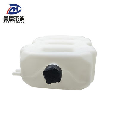0.81 kg FAW Truck Expansion Tank 1311020-76A/E Sostituzione per camion pesante Parte originale