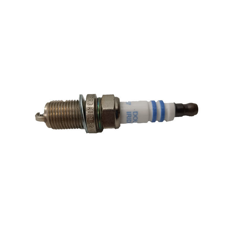 Weichai Auto Parts Nickel Copper Alloy Spark Plug 1000450457 per motore diesel Yutong