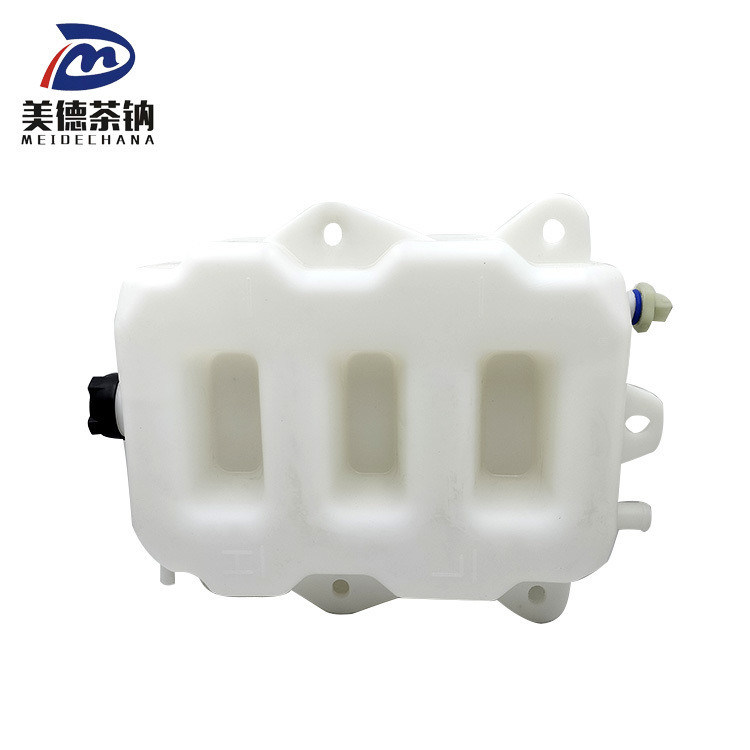 0.81 kg FAW Truck Expansion Tank 1311020-76A/E Sostituzione per camion pesante Parte originale